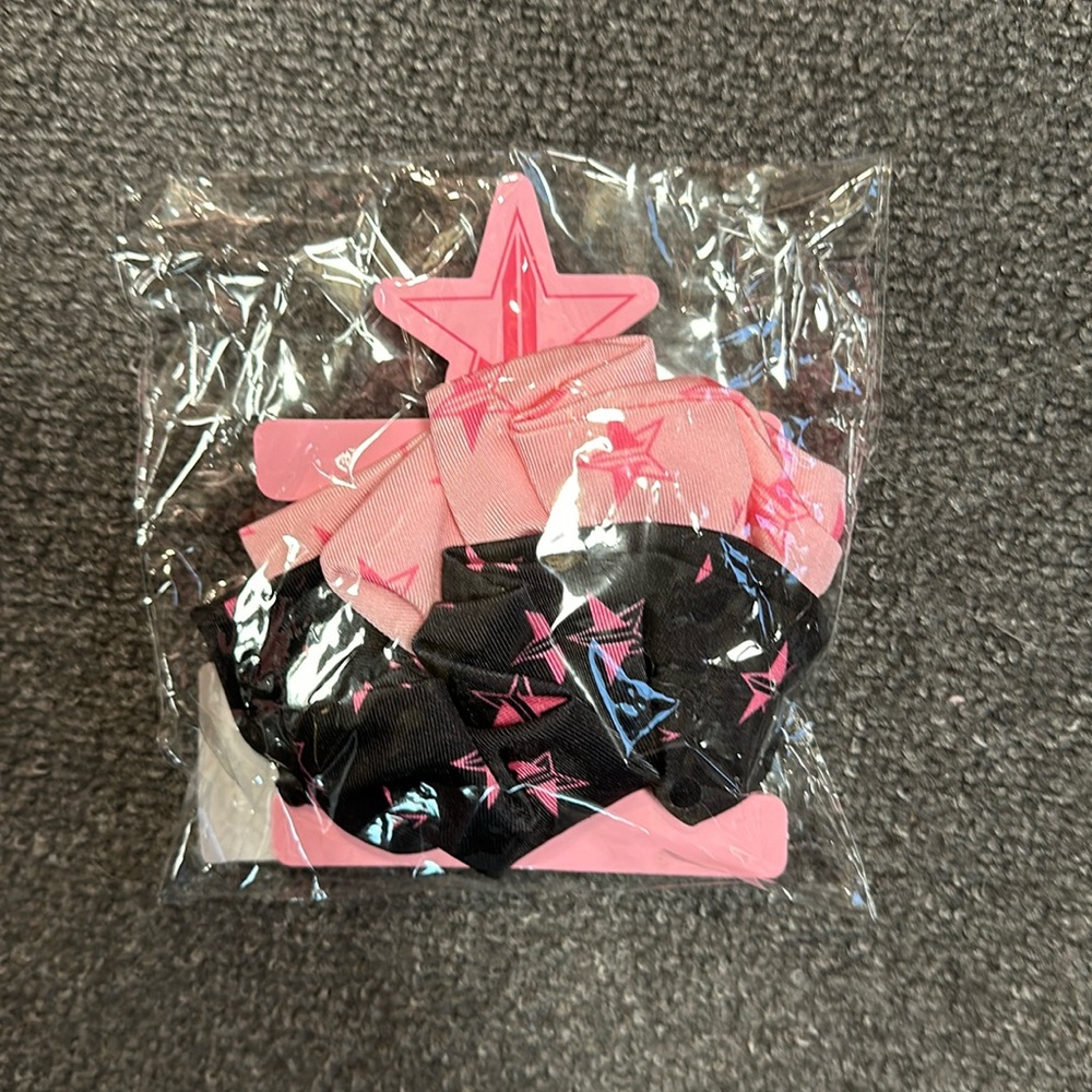 Jeffree Star Hair Scrunchie Set